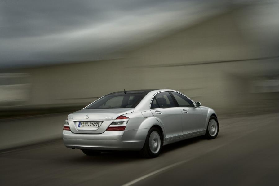  Mercedes-Benz S-Class 2007 года  (фото 47 из 414)